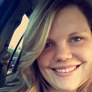 Meet your Posher, Brianne